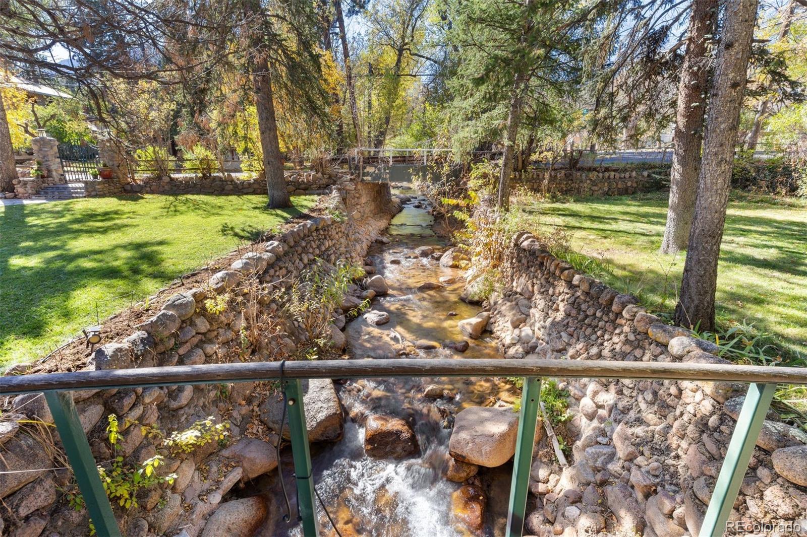 1515 W Cheyenne Road