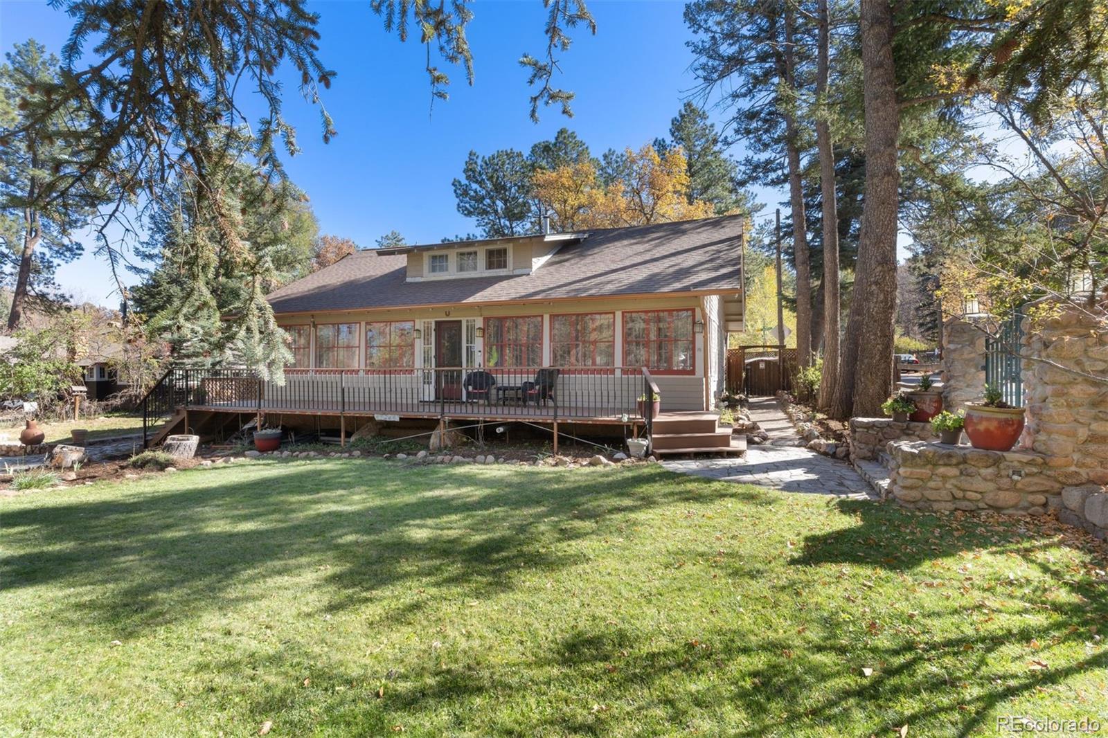 1515 W Cheyenne Road