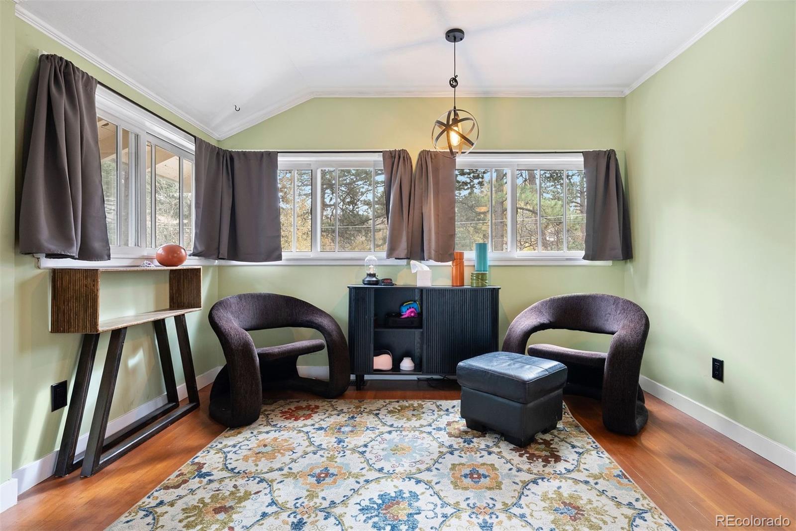 1515 W Cheyenne Road