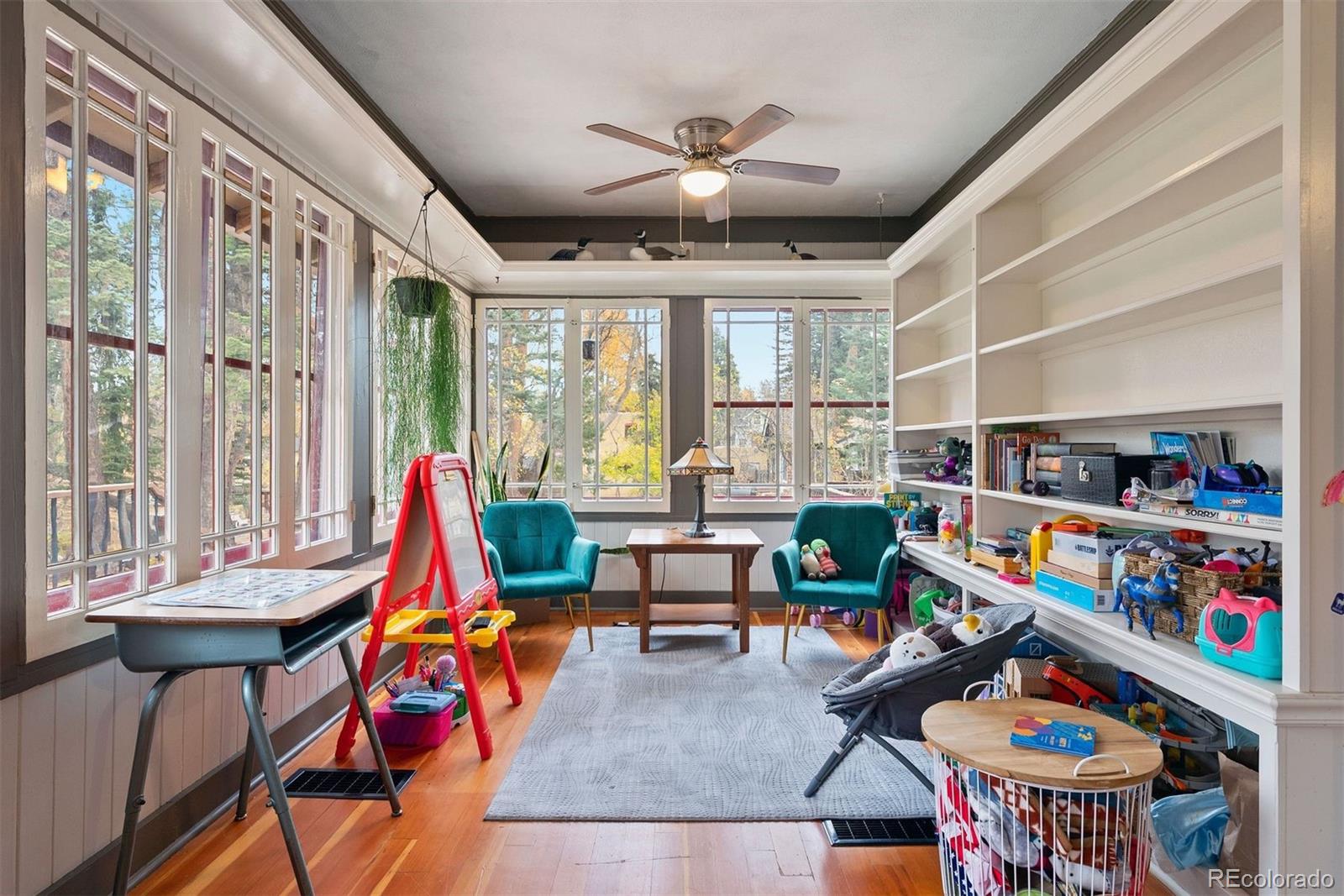 1515 W Cheyenne Road