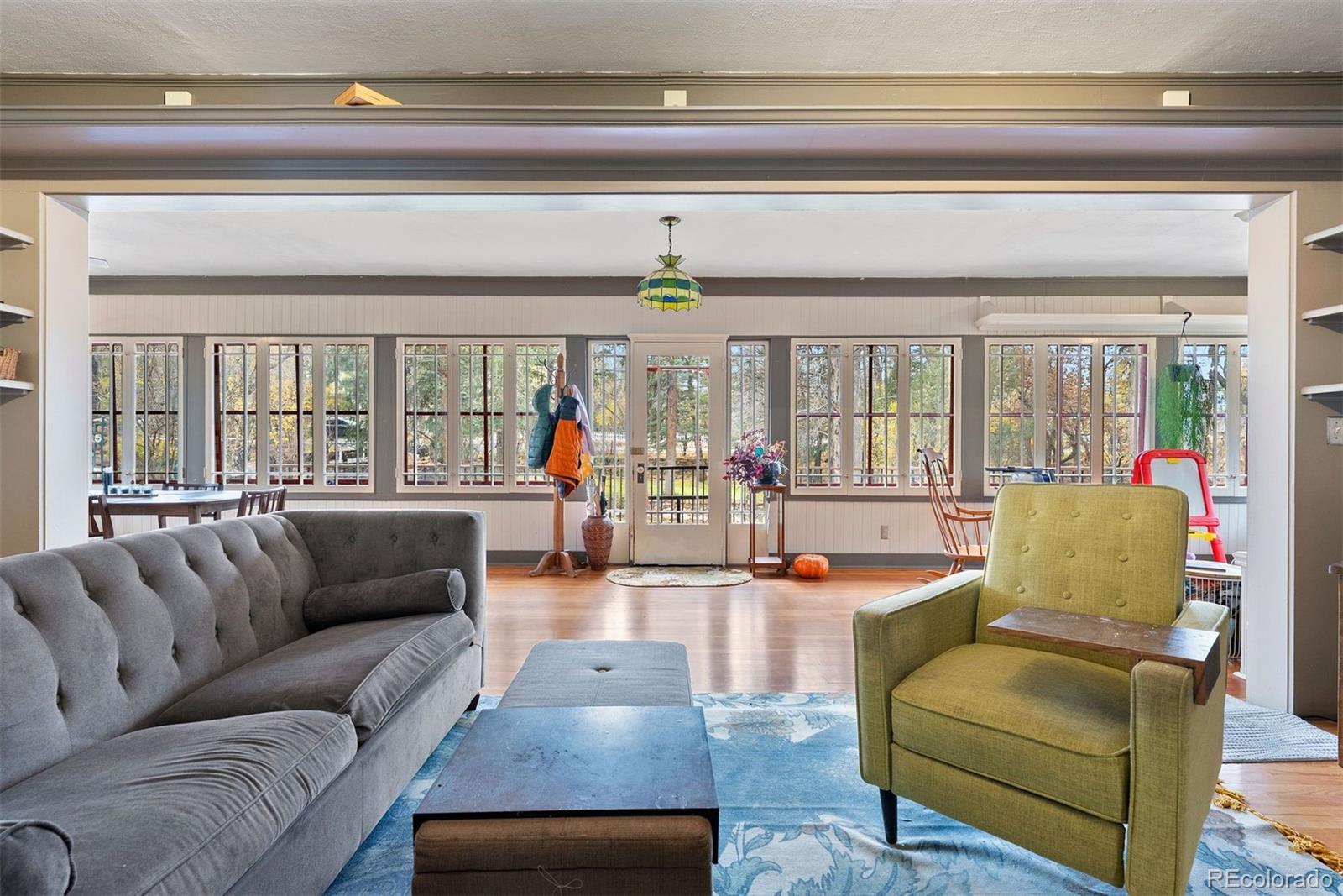 1515 W Cheyenne Road