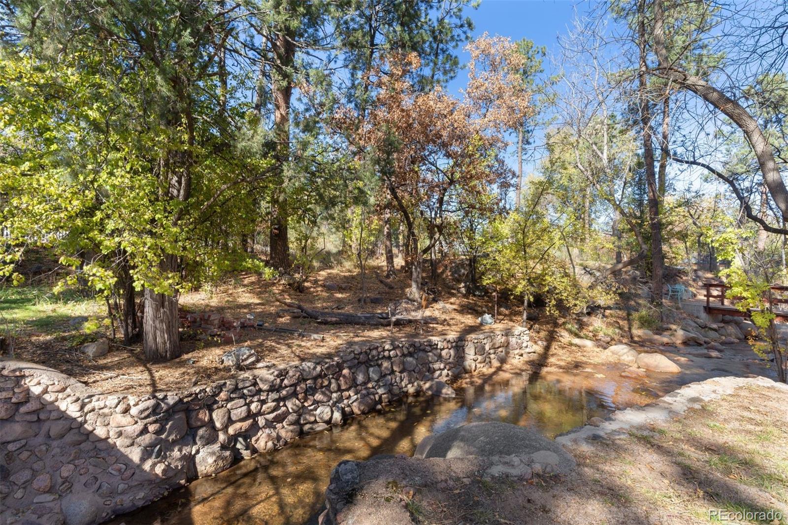 1515 W Cheyenne Road