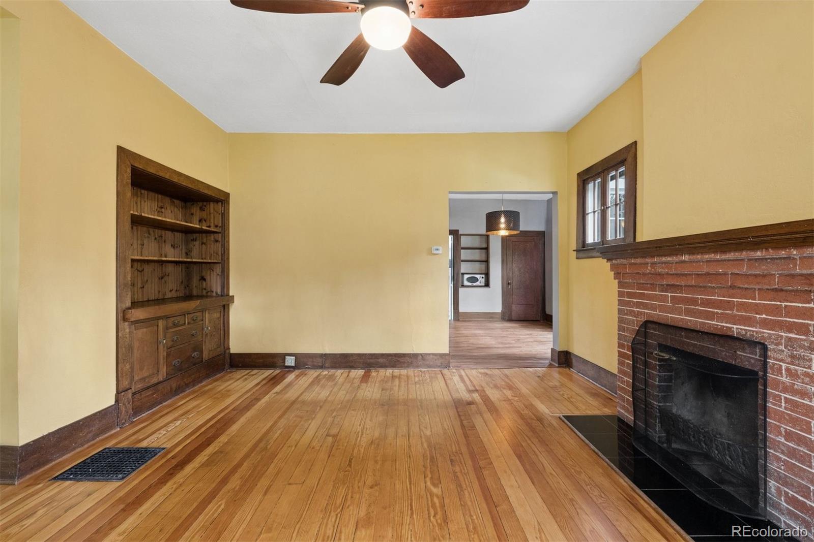 1717 Ivy Place