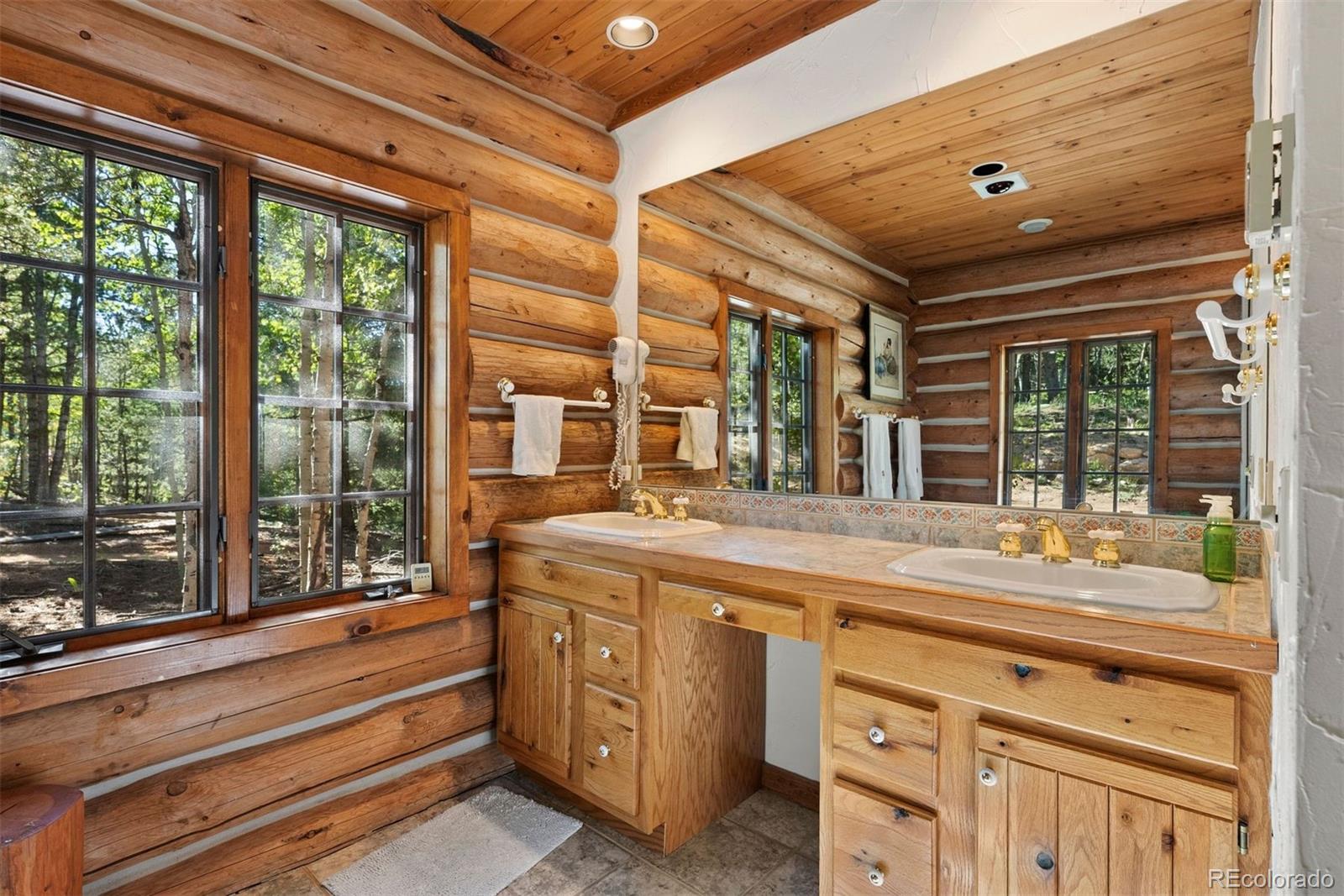 1010 Cantiberry Road