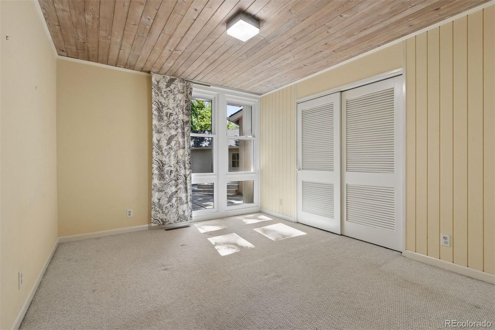 26 Oak Avenue