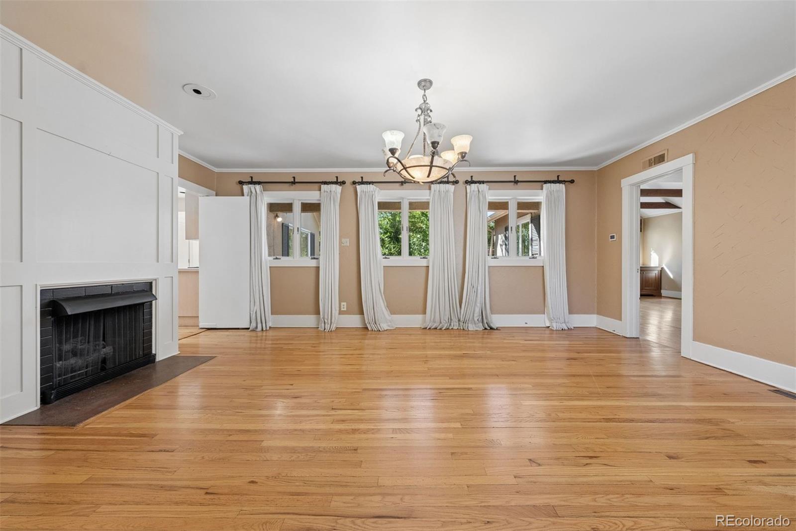 26 Oak Avenue