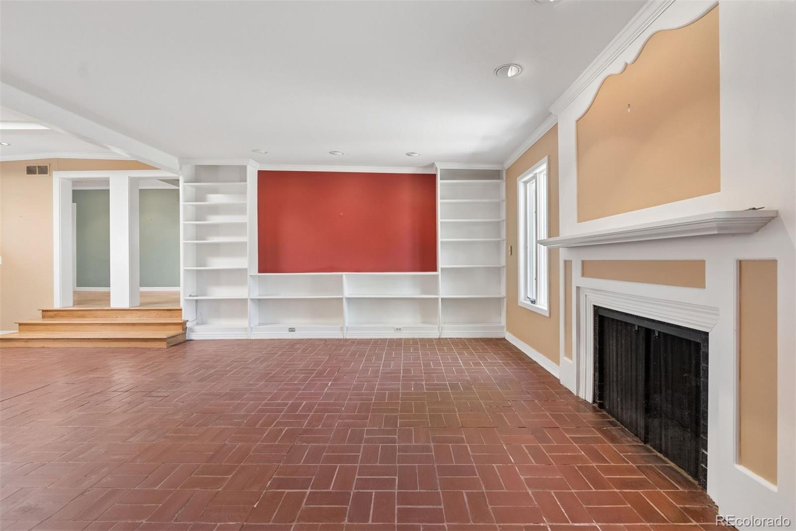 26 Oak Avenue