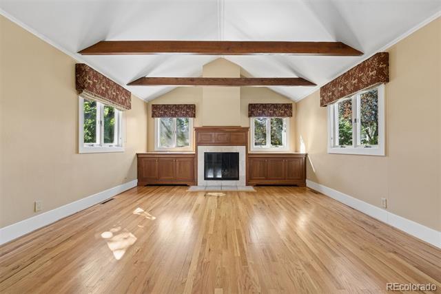 26 Oak Avenue