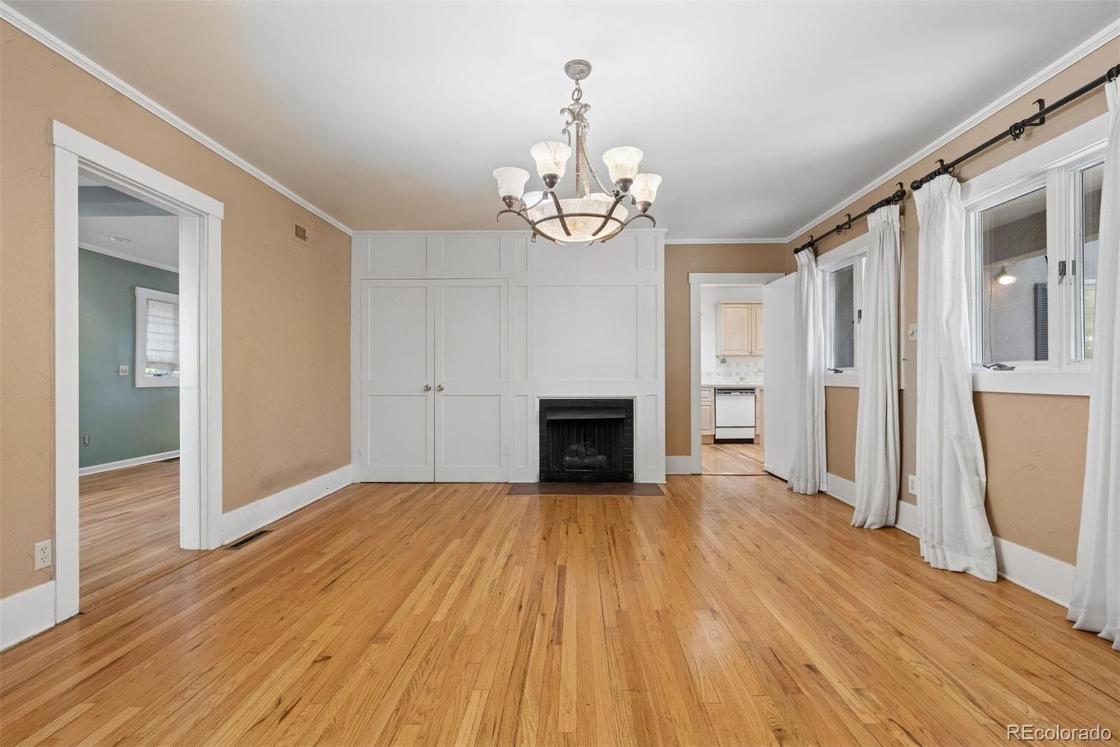 26 Oak Avenue