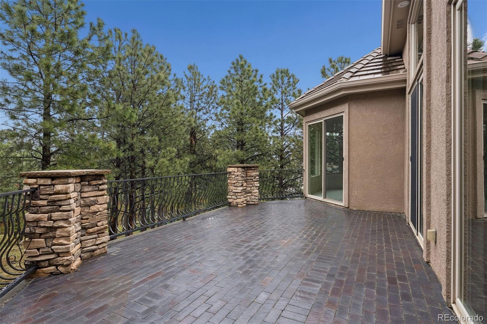715 Silver Oak Grove