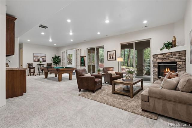 715 Silver Oak Grove