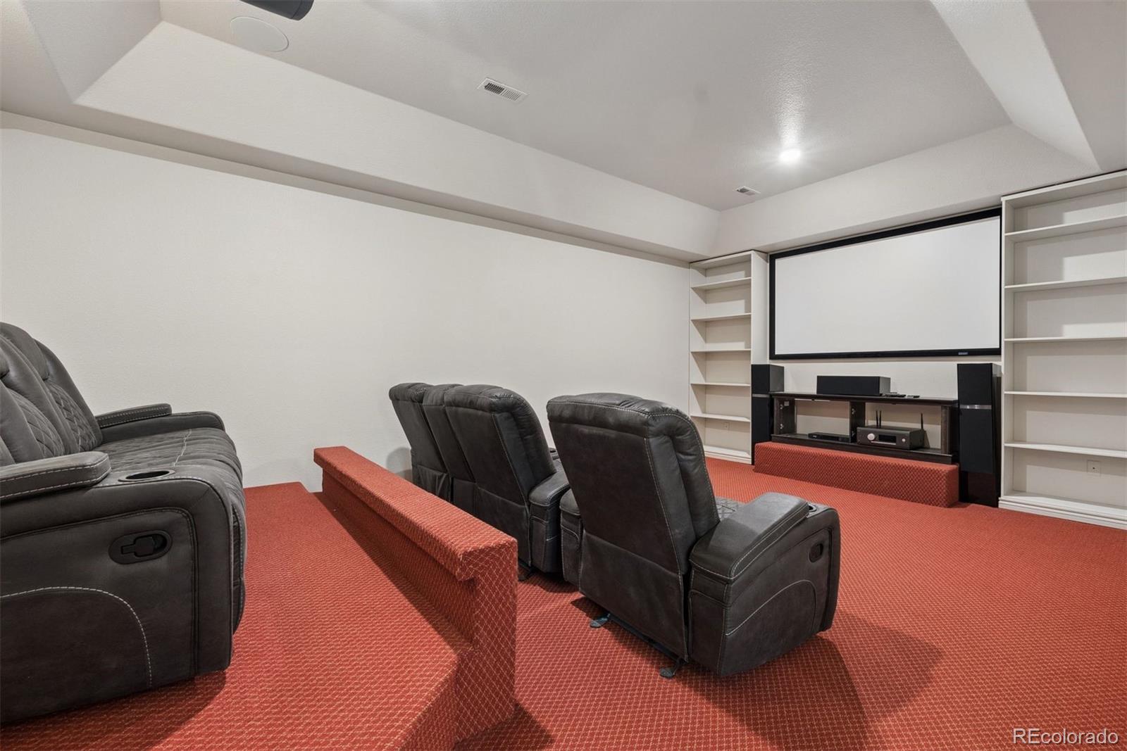 715 Silver Oak Grove