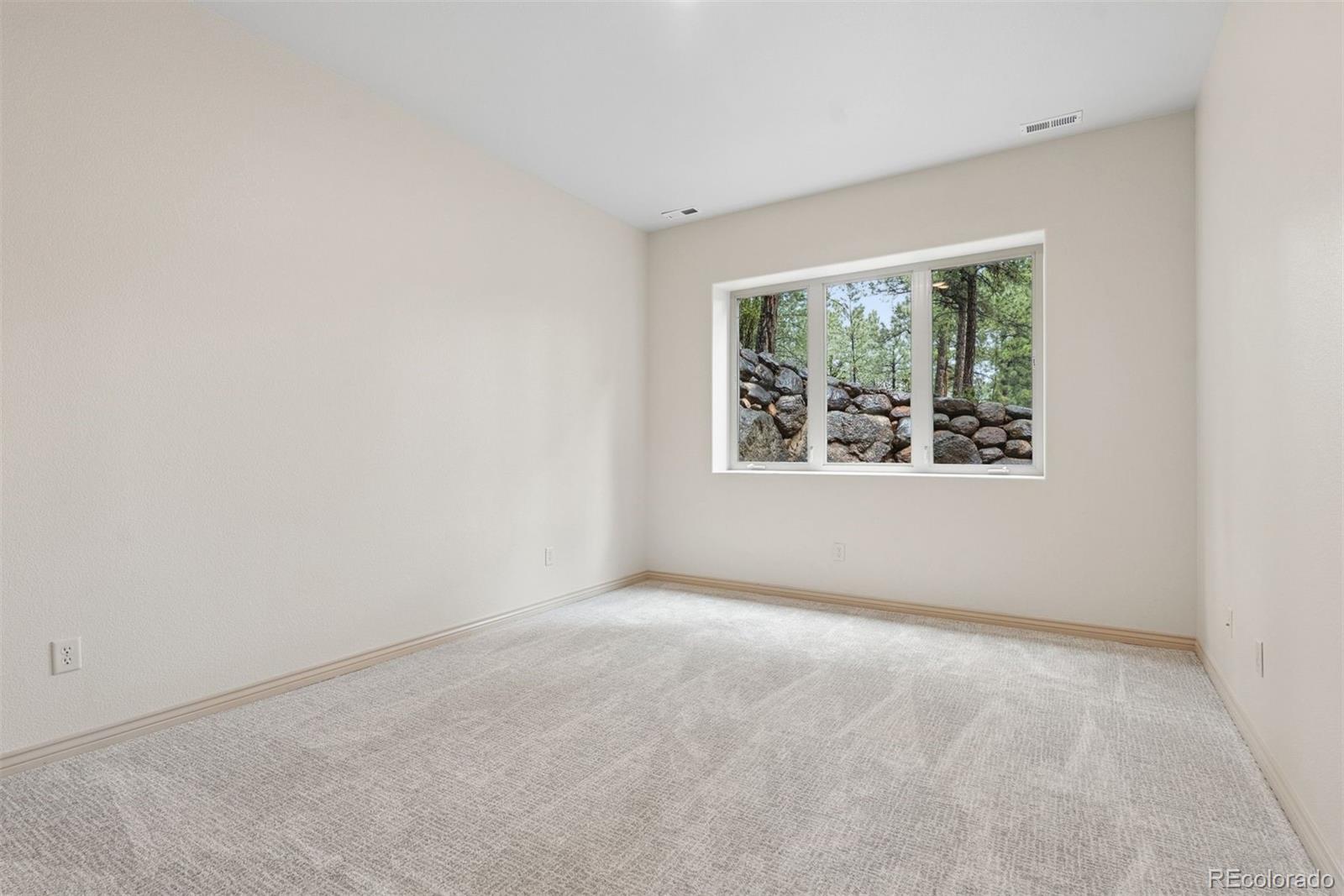 715 Silver Oak Grove