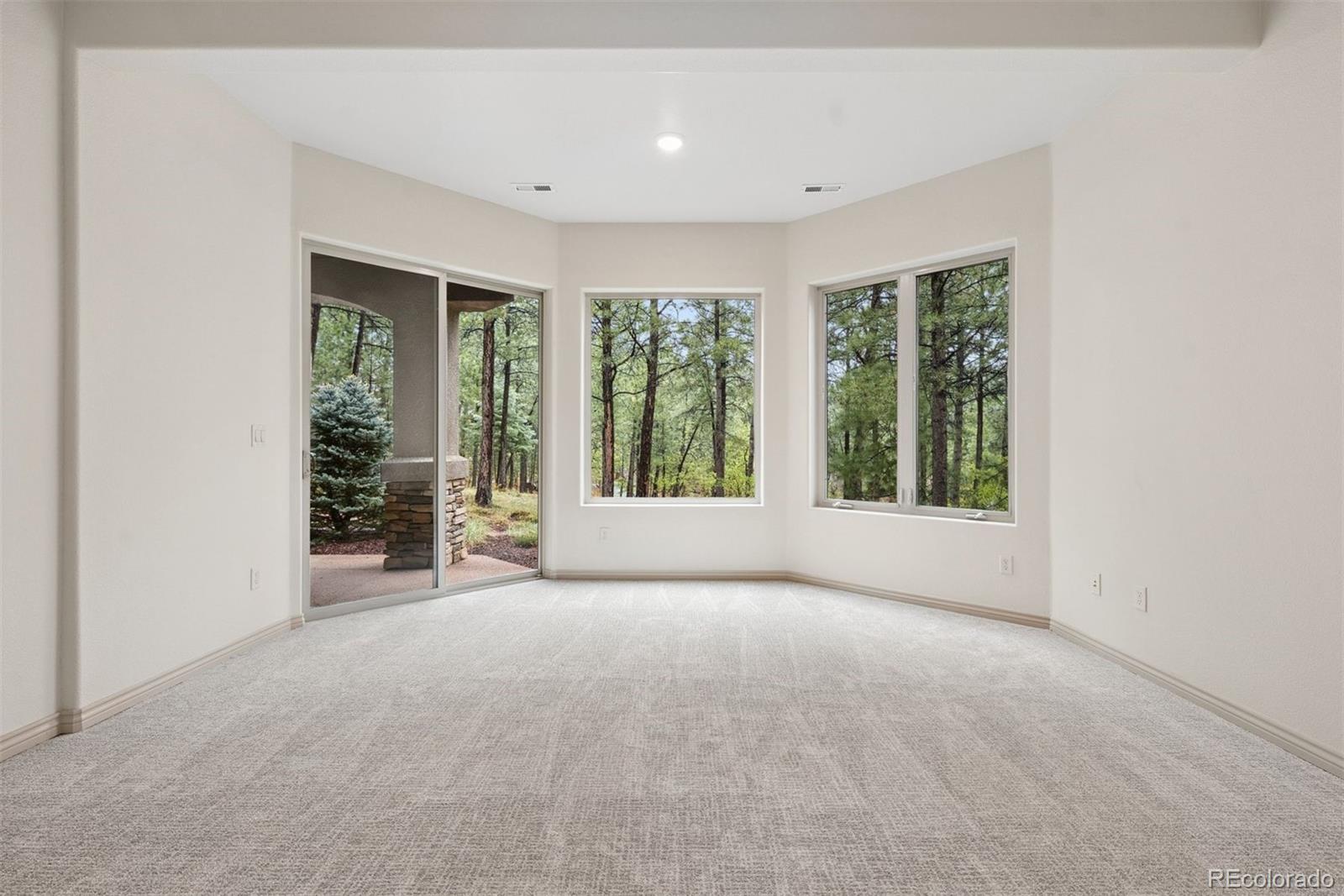 715 Silver Oak Grove