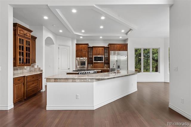 715 Silver Oak Grove