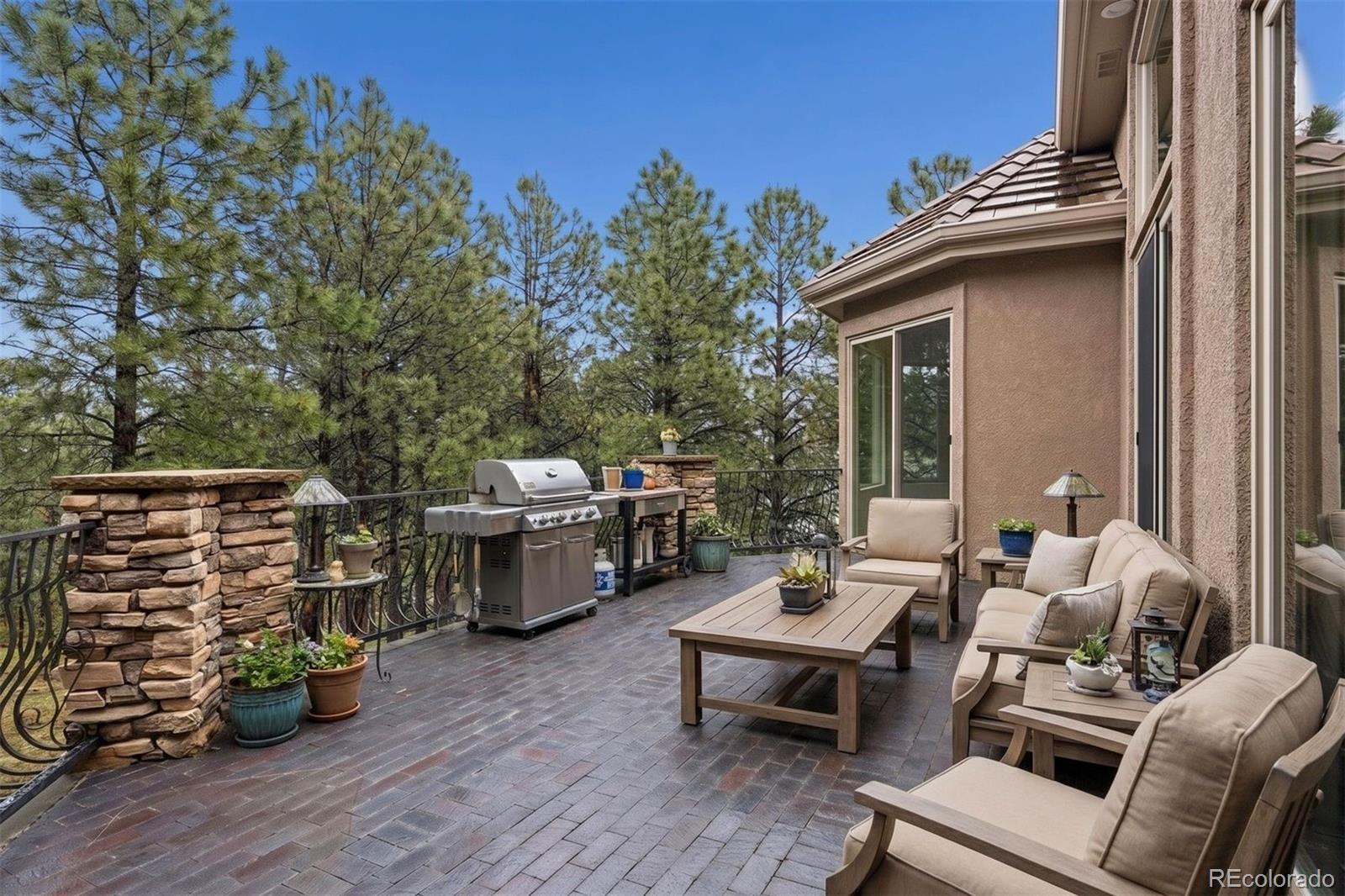 715 Silver Oak Grove