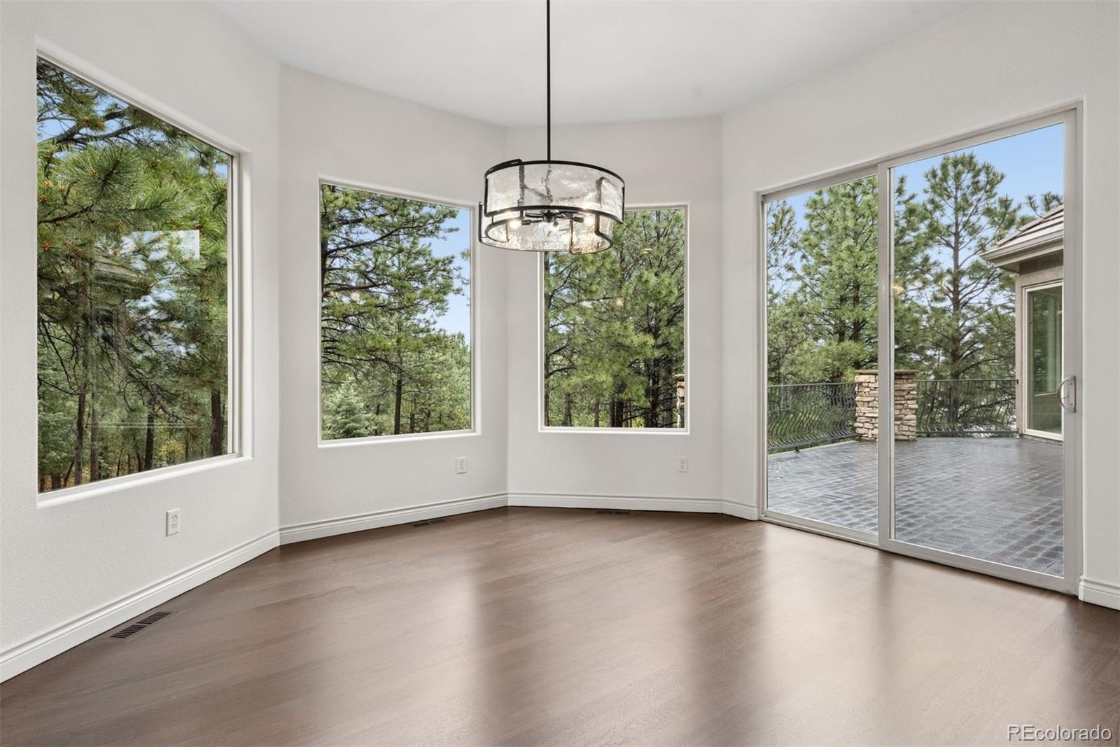 715 Silver Oak Grove