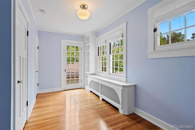27 Broadmoor Avenue