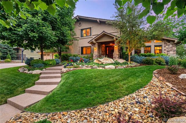 4 Springdowns Way