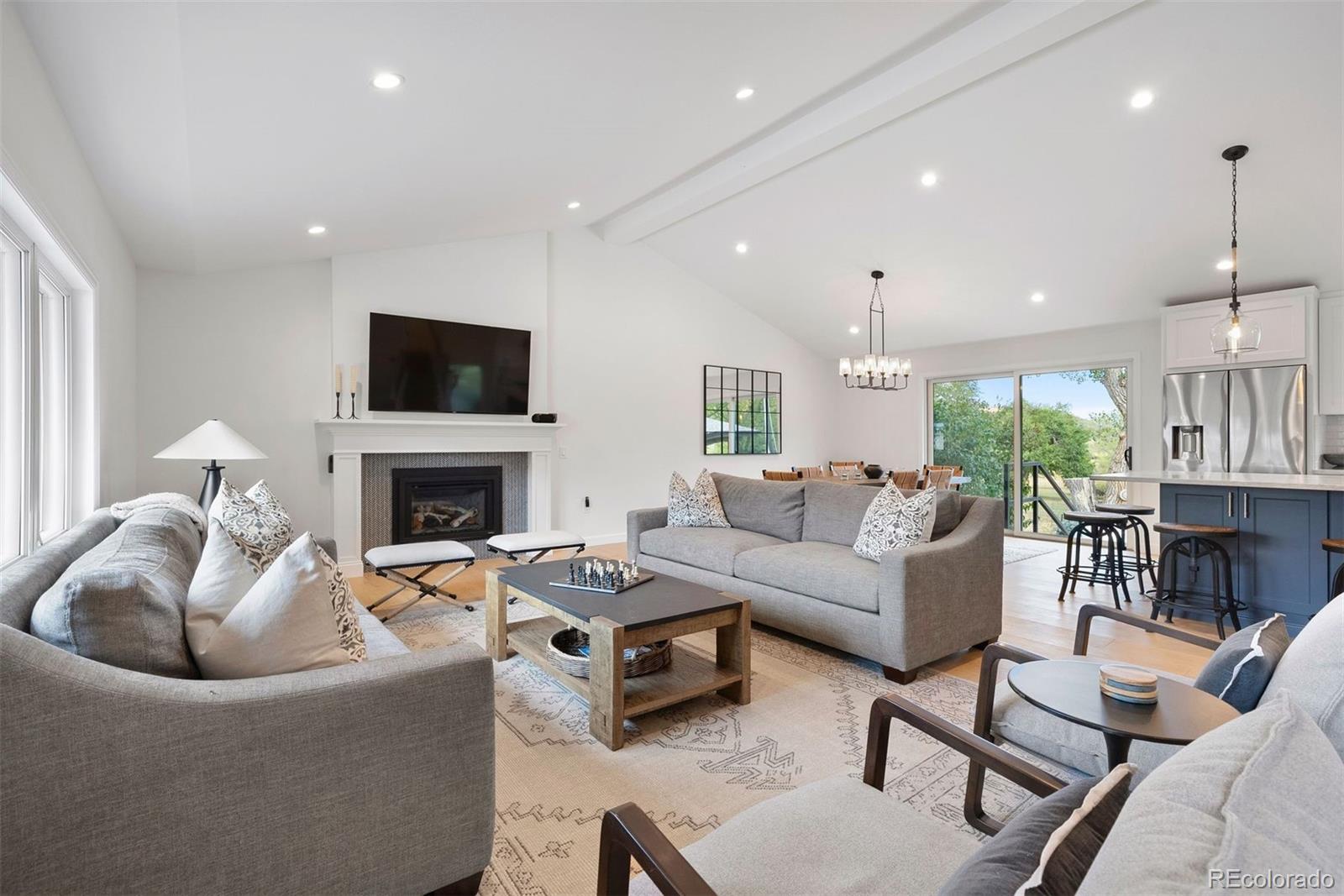 3815 Tapadero Drive