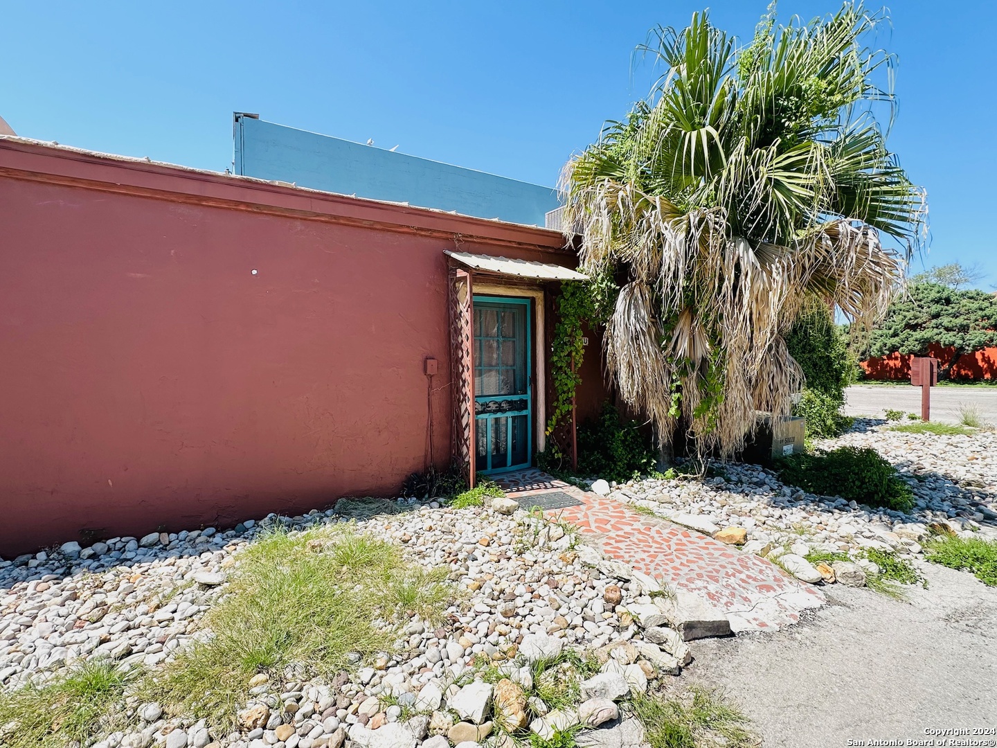 115 AVENIDA JUAREZ