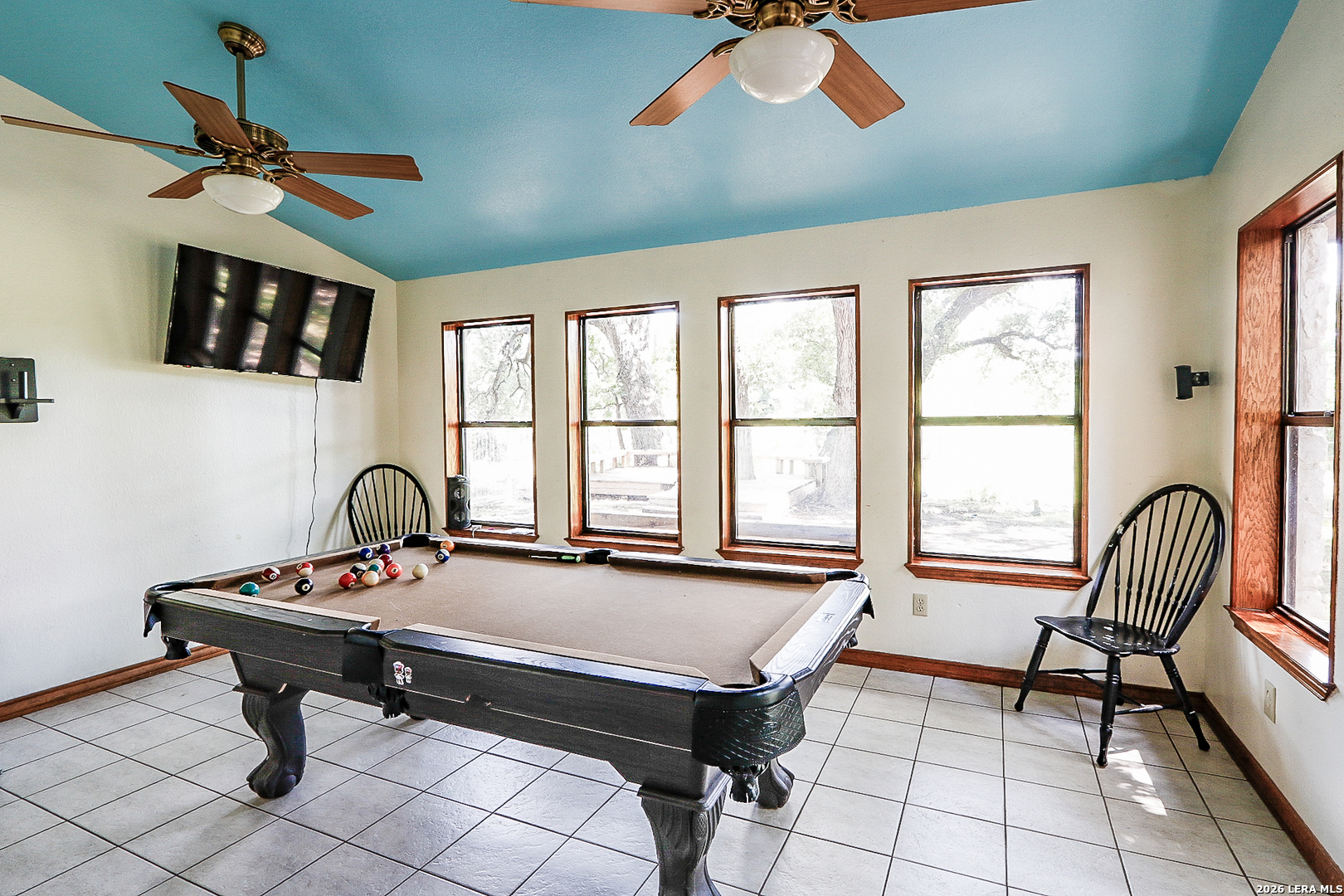 171 OAK LN