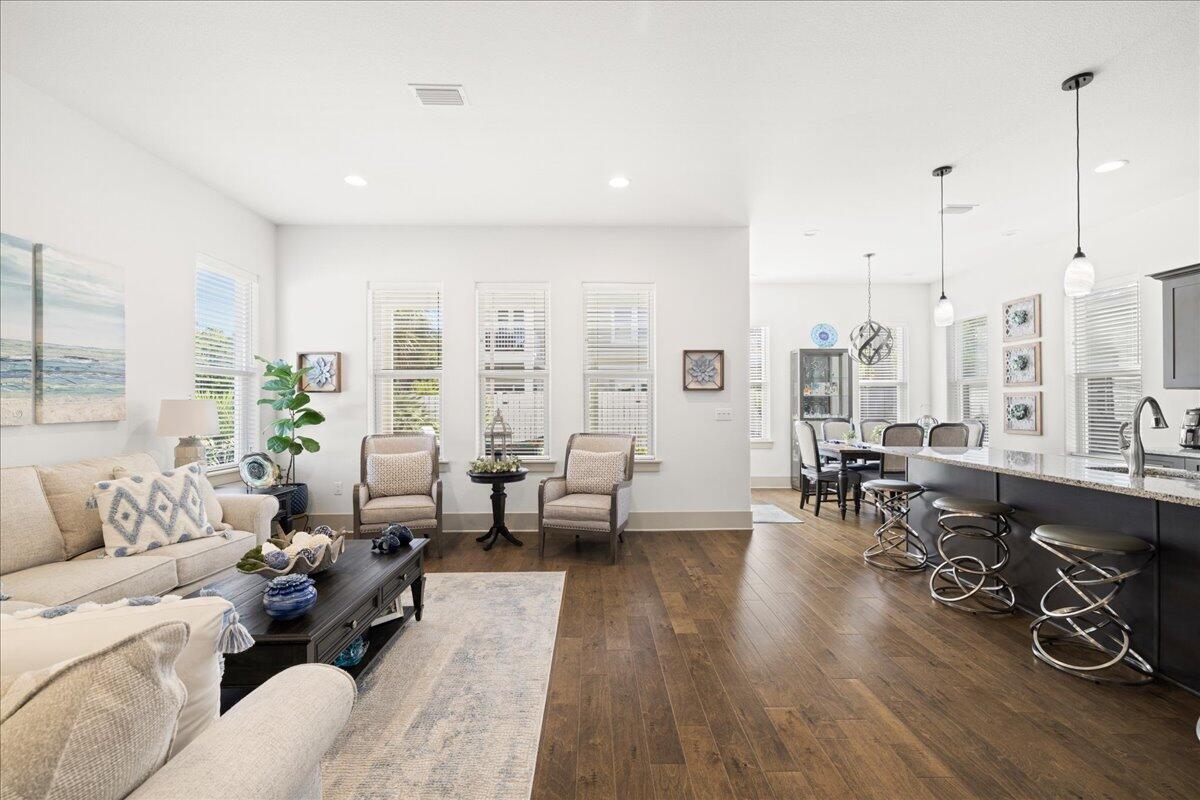 94 Lakeland Drive