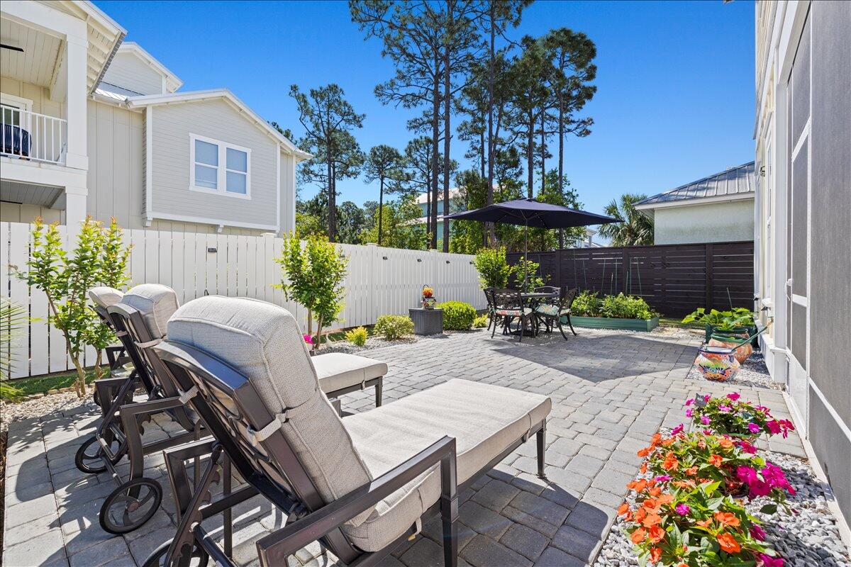 94 Lakeland Drive