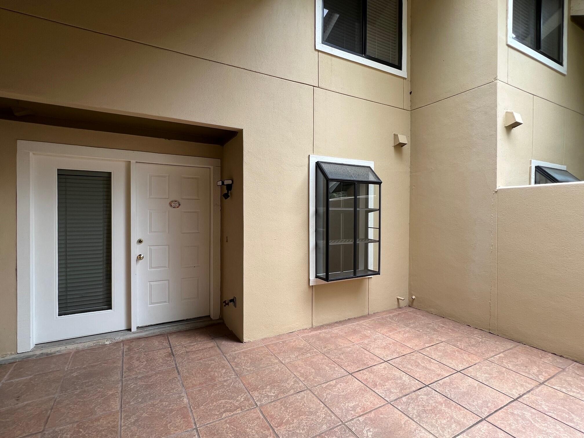 5059 Beachwalk Way