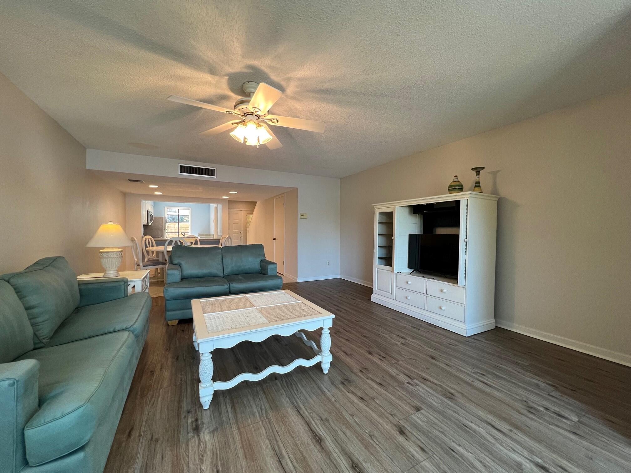 5059 Beachwalk Way