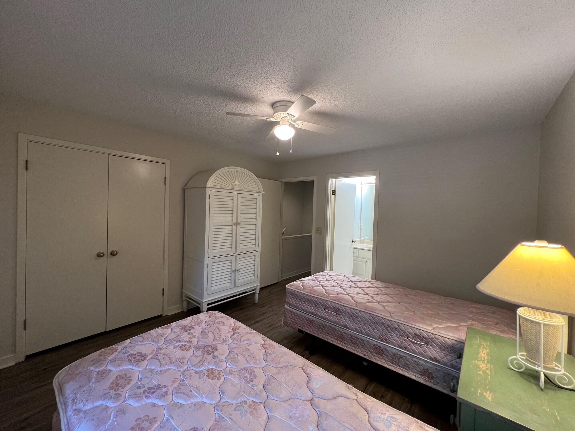 5059 Beachwalk Way