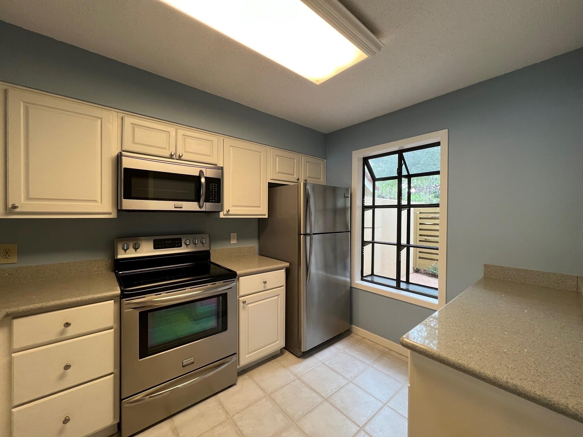 5059 Beachwalk Way