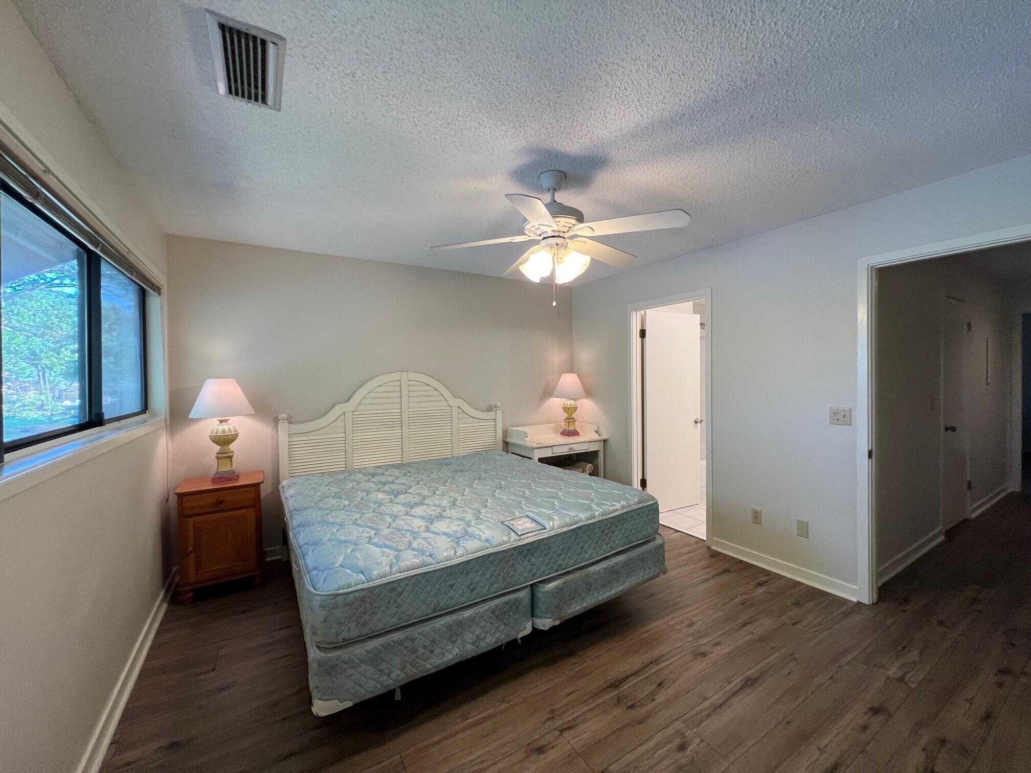 5059 Beachwalk Way