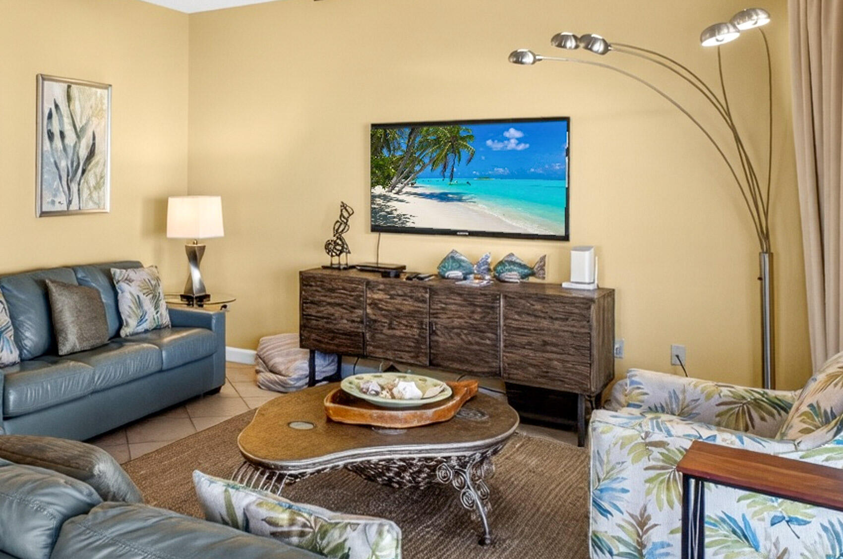 550 Tops L Beach Boulevard # 711