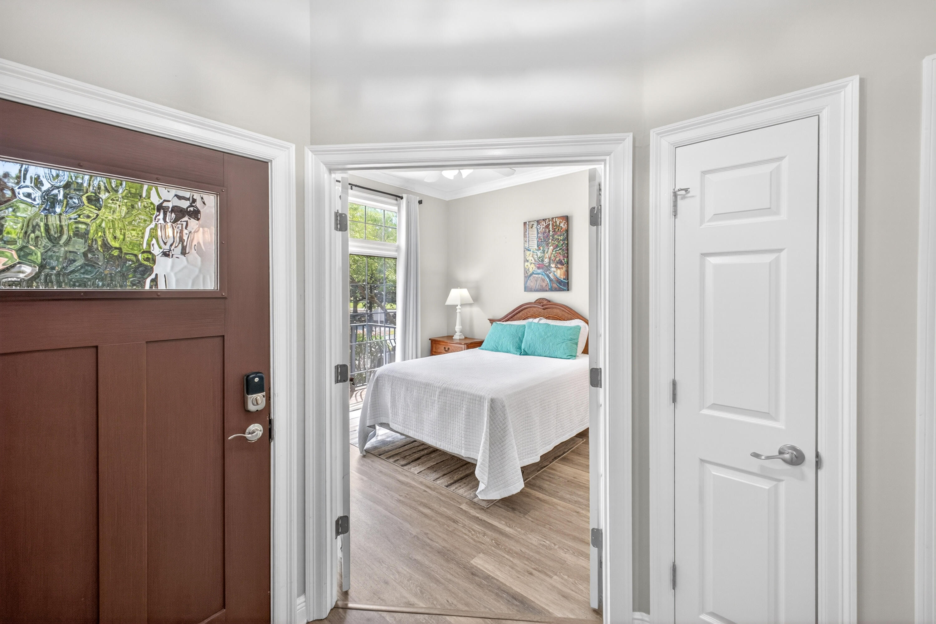 72 Vantage Pointe