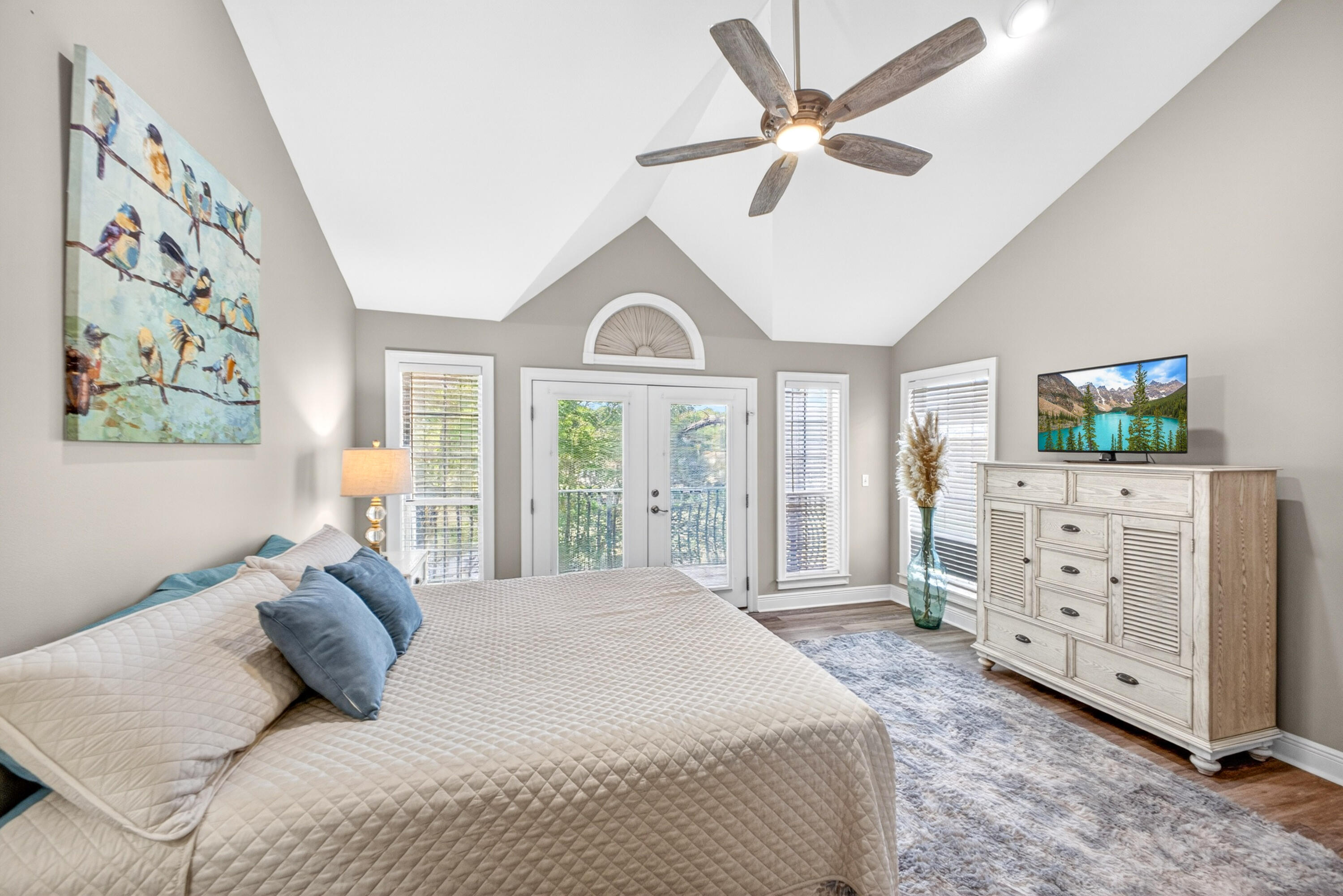 72 Vantage Pointe