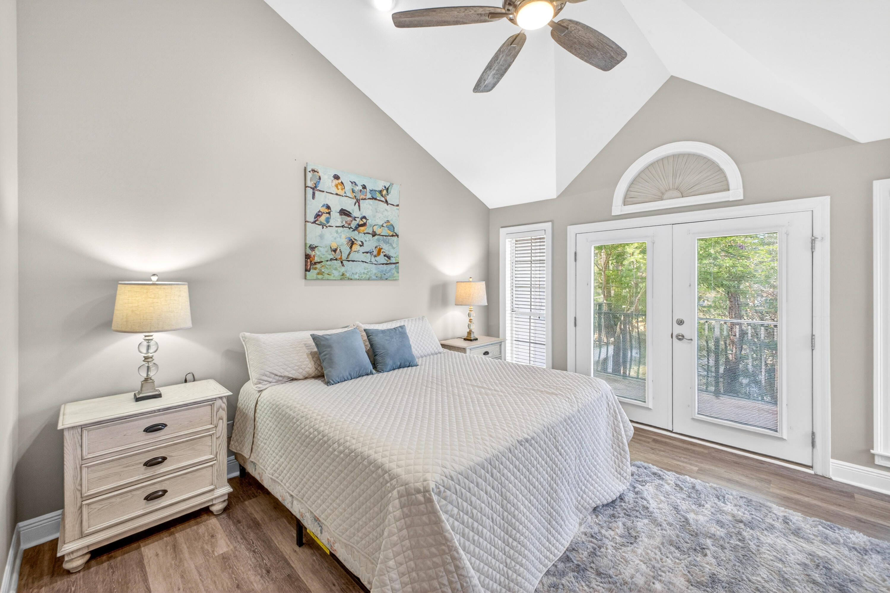 72 Vantage Pointe