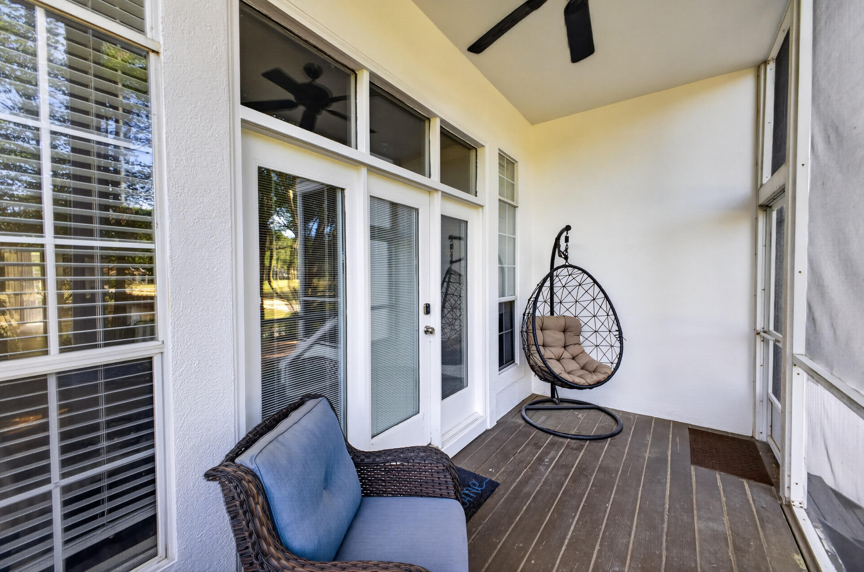 72 Vantage Pointe