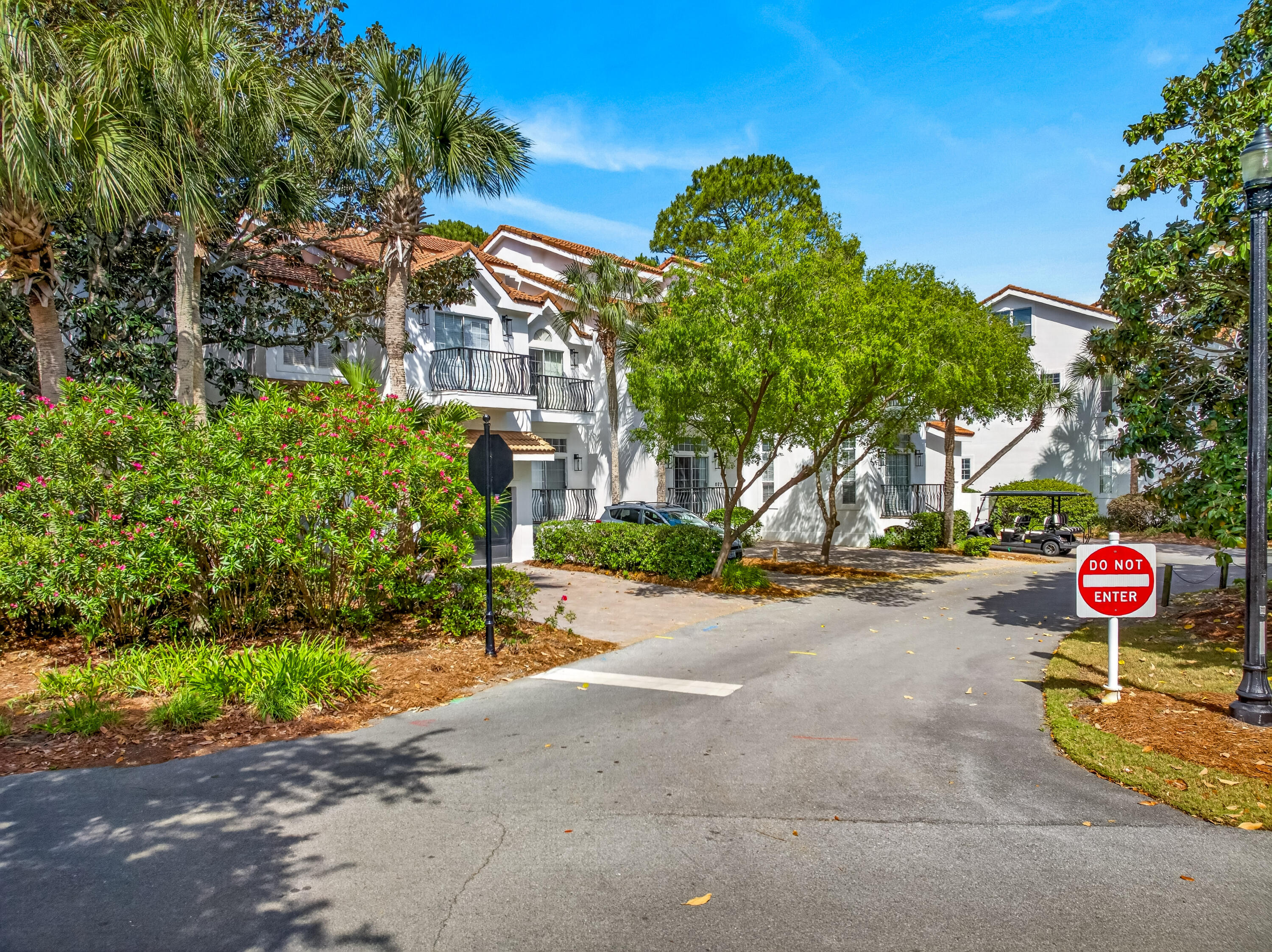 72 Vantage Pointe