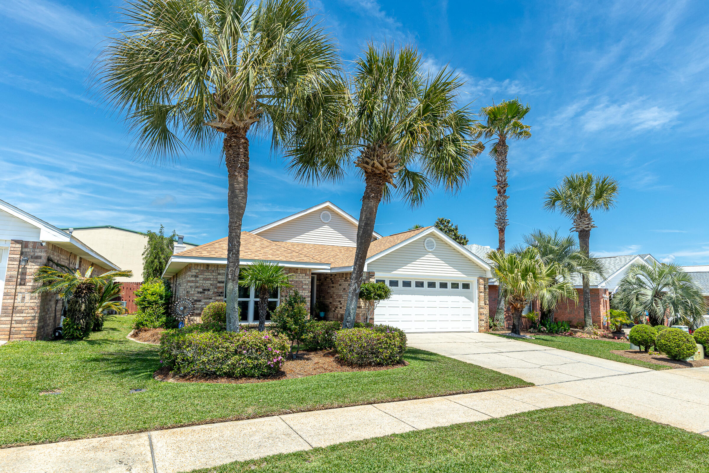 4643 Windstarr Drive