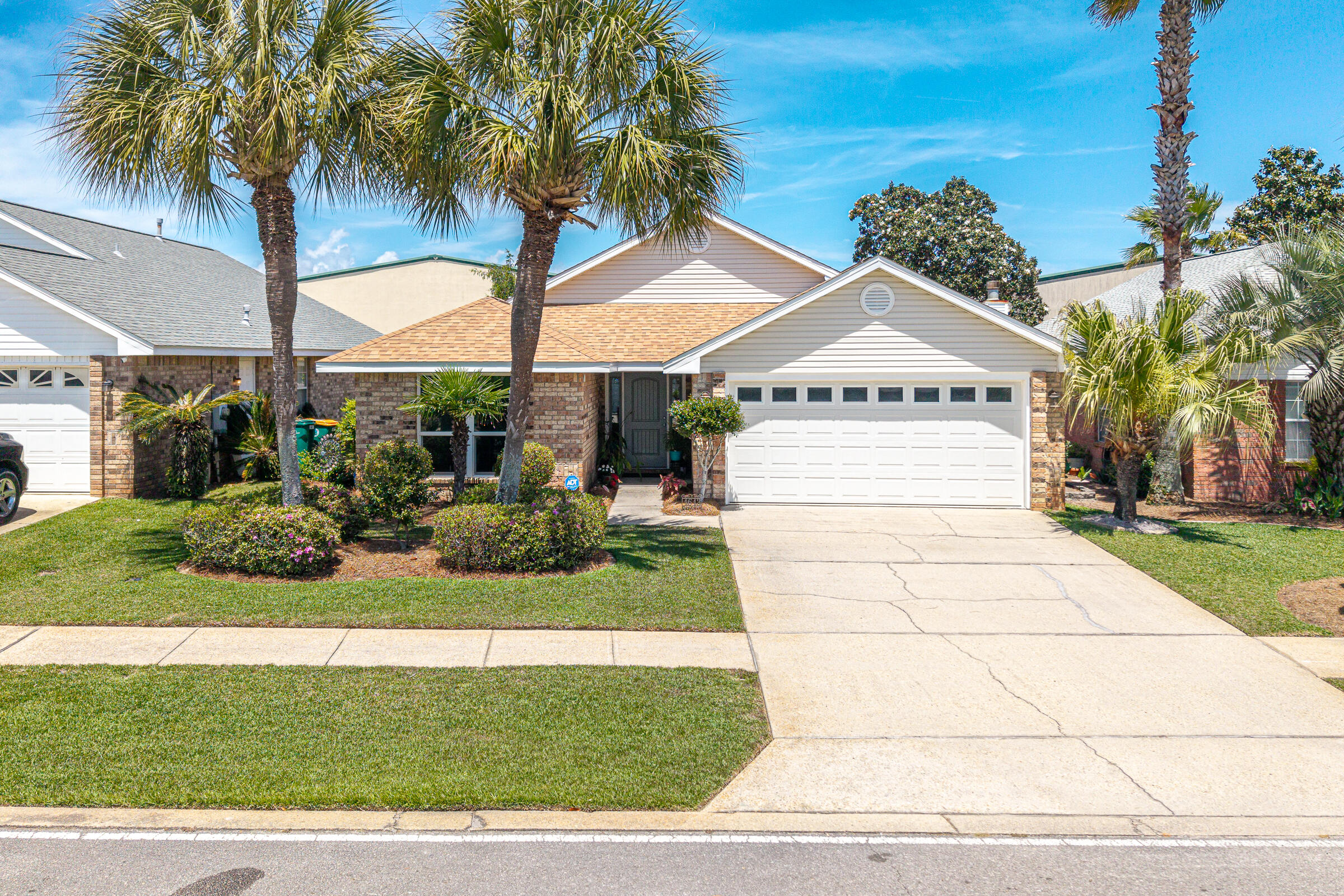 4643 Windstarr Drive