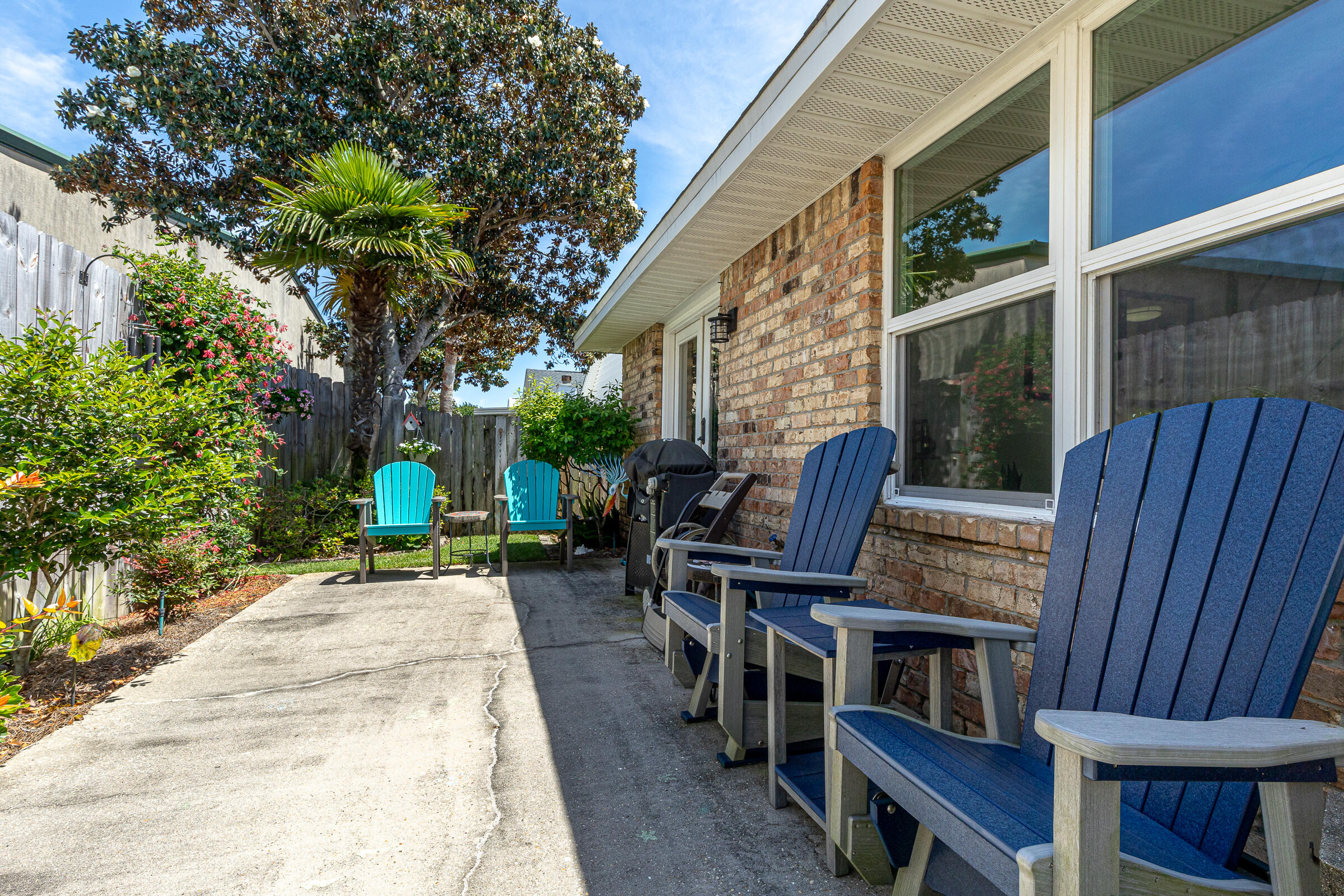 4643 Windstarr Drive