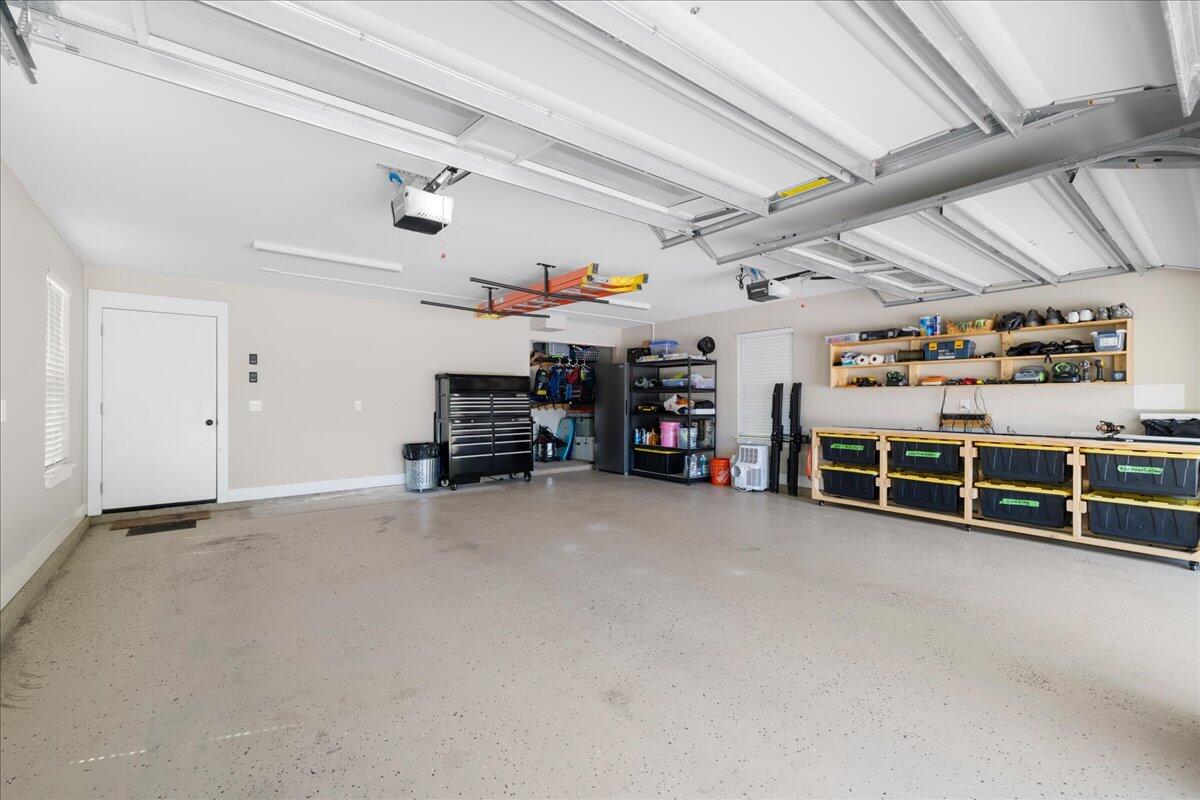 103 W Bayou Forest Drive