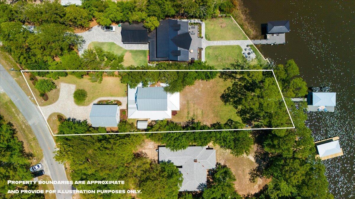 103 W Bayou Forest Drive