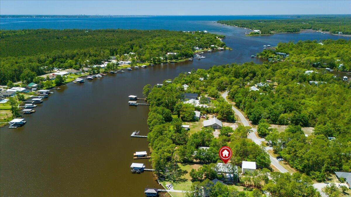 103 W Bayou Forest Drive