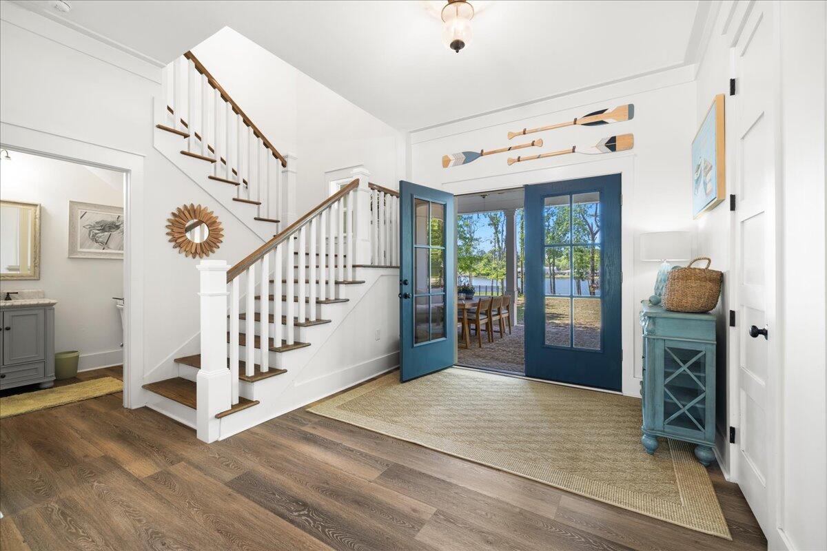 103 W Bayou Forest Drive