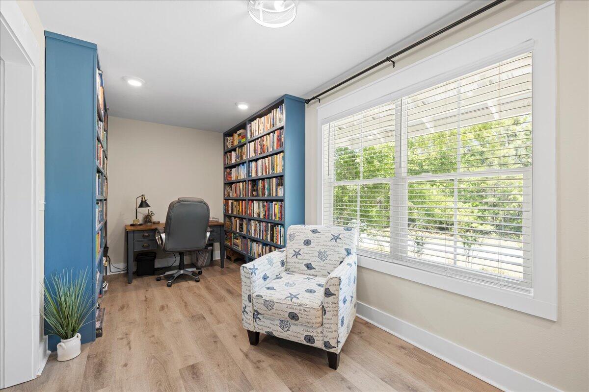 103 W Bayou Forest Drive
