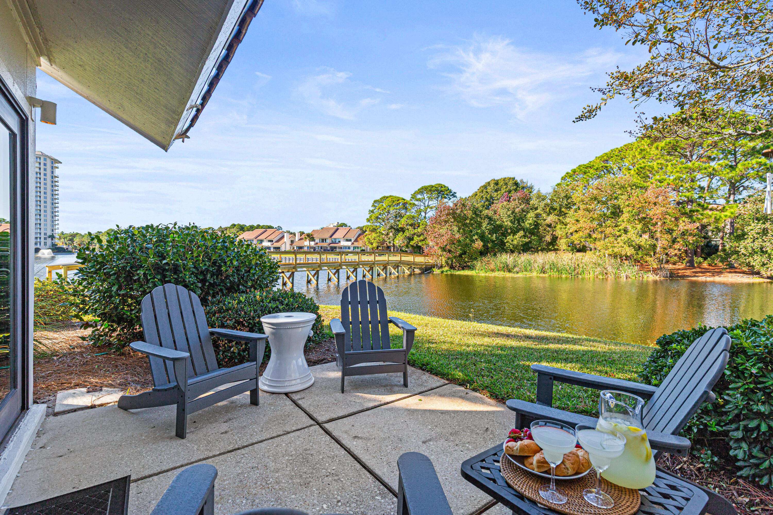 5138 Beachwalk Circle