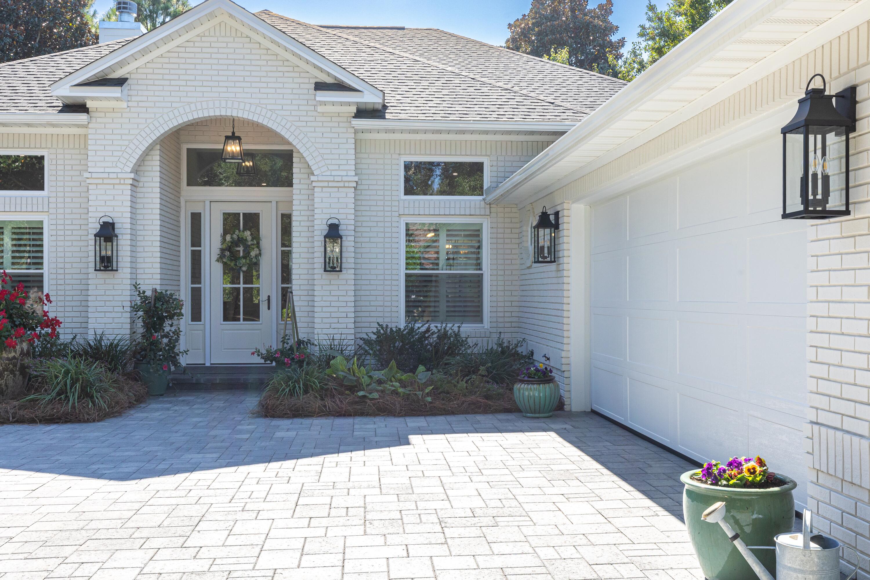 228 Matties Way