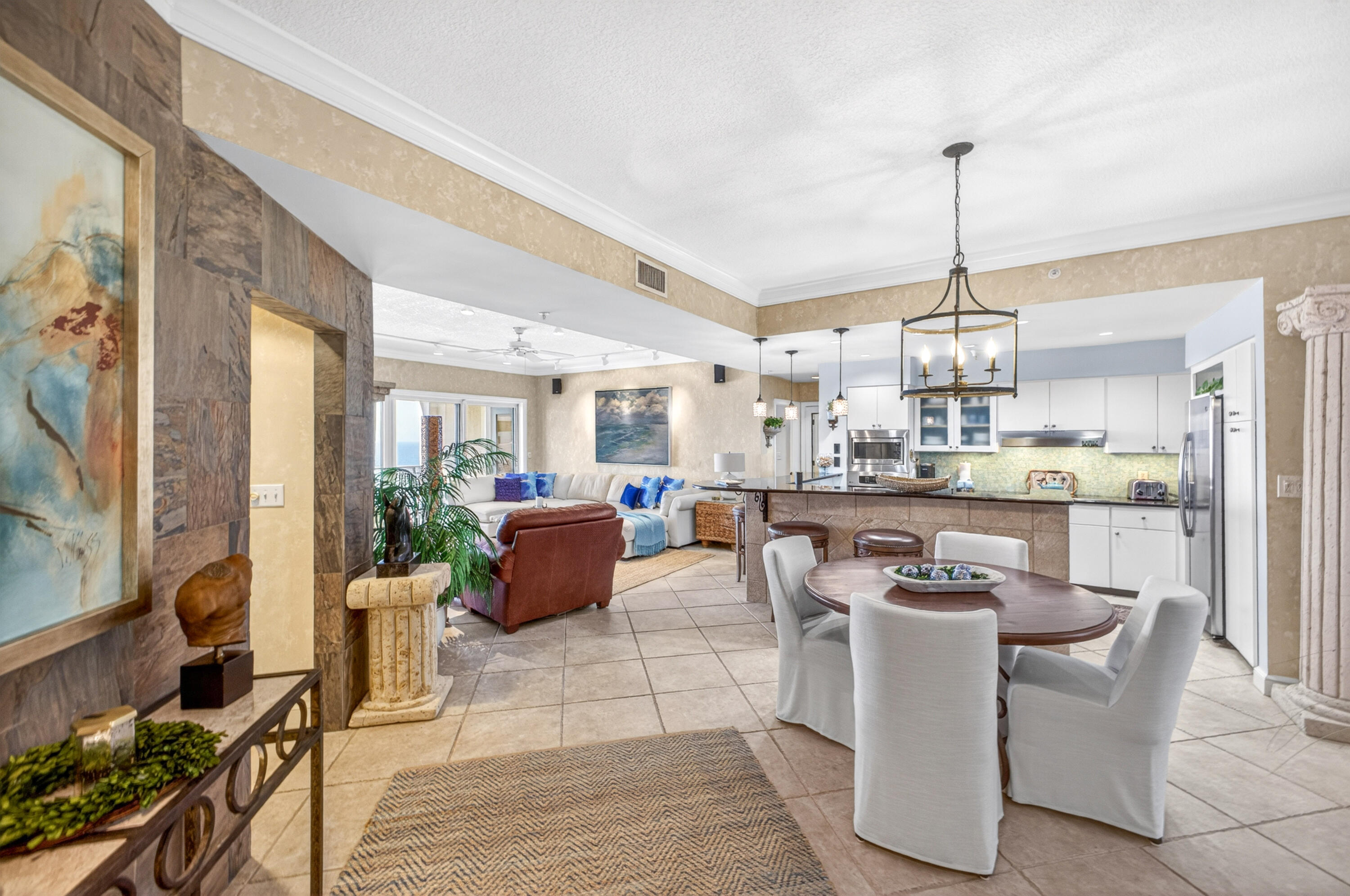 4447 Southwinds Drive 4447